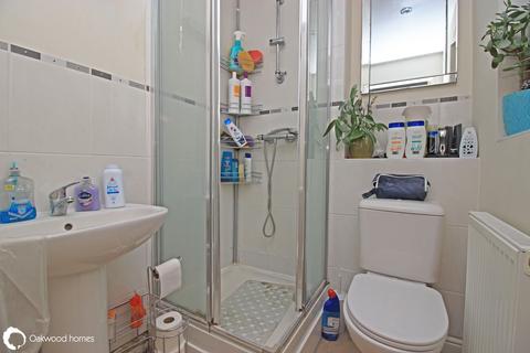 2 bedroom ground floor flat for sale, Wherry Close, Westwood, Margate