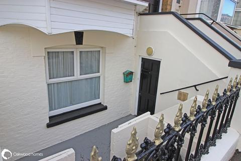 2 bedroom flat for sale, Canterbury Road, Westbrook, Margate