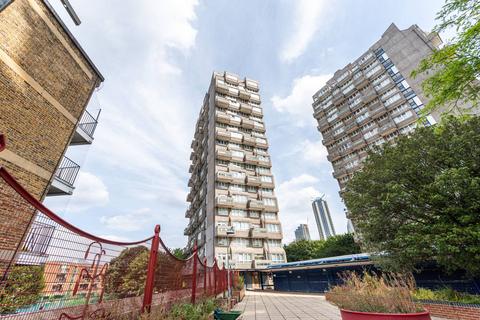 2 bedroom flat for sale, Kennington Lane, Kennington, London, SE11