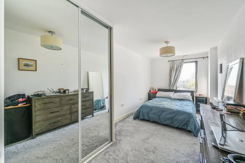 1 bedroom flat for sale, Gwynne Road, Battersea, London, SW11