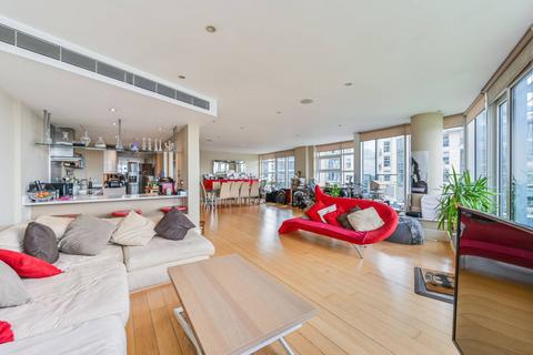 3 bedroom flat for sale, Commodore House, Battersea Reach, Battersea, London, SW18