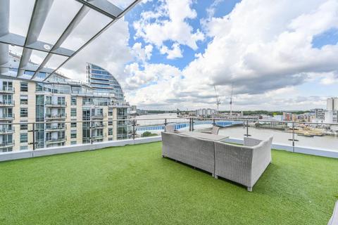 3 bedroom flat for sale, Commodore House, Battersea Reach, Battersea, London, SW18