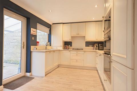 52 Burwell Meadow, Witney, OX28 5JQ