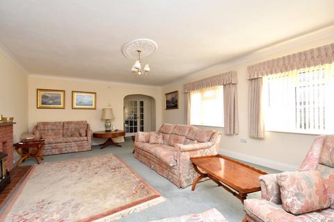 4 bedroom bungalow for sale, The Albany, Ipswich, Suffolk, IP4