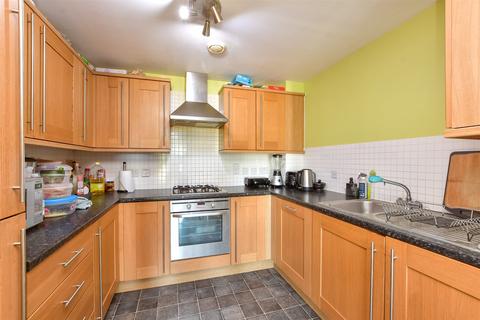 2 bedroom flat for sale, Heron Way, Wallington, Surrey