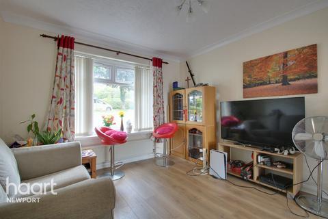 3 bedroom semi-detached house for sale, Ruskin Avenue, Newport