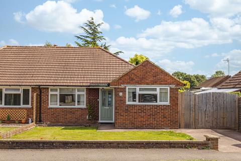 2 bedroom semi-detached bungalow for sale, Wolverton Gardens, Horley RH6