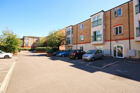 1 bedroom apartment to rent, Riverside Drive, Anchor Quay