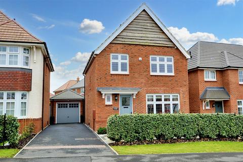 3 bedroom detached house for sale, Craner Road, Castle Donington