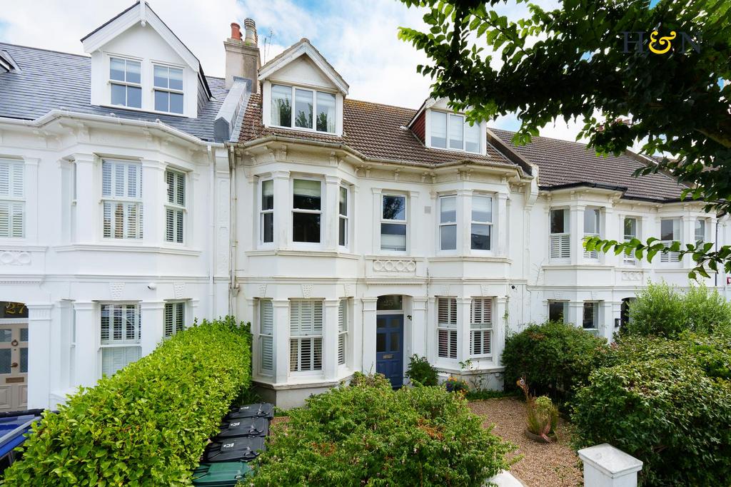 Walsingham Road, Hove BN3 2 bed flat for sale £650,000