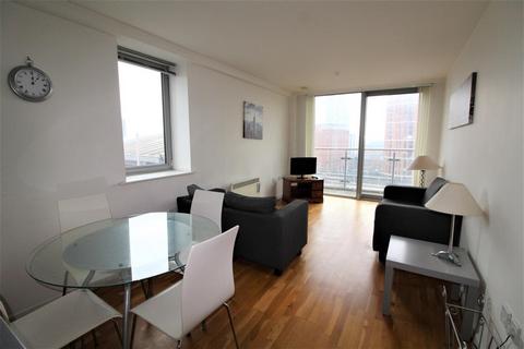 2 bedroom apartment to rent, Whitehall Quay, Leeds