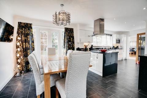 4 bedroom detached house for sale, The Lanes, Over, CB24