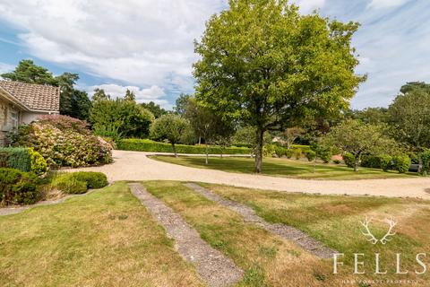 4 bedroom detached bungalow for sale, Avon Avenue, Ringwood BH24