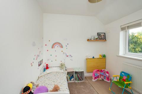 29 Berwick Crescent, Sidcup, DA15 8HU