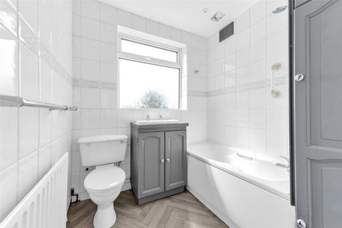 50 Shakespeare Road, Bexleyheath, DA7 4SE