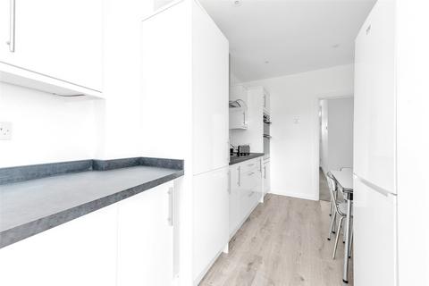 50 Shakespeare Road, Bexleyheath, DA7 4SE