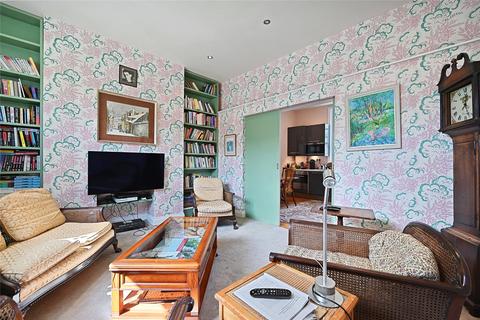 290a Uxbridge Road, London, W12 7LJ