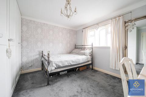 134 Billet Road, Romford, RM6 5PS