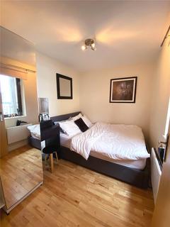 2 bedroom apartment to rent, Kennington Park Road, London SE11