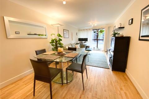 2 bedroom apartment to rent, Kennington Park Road, London SE11