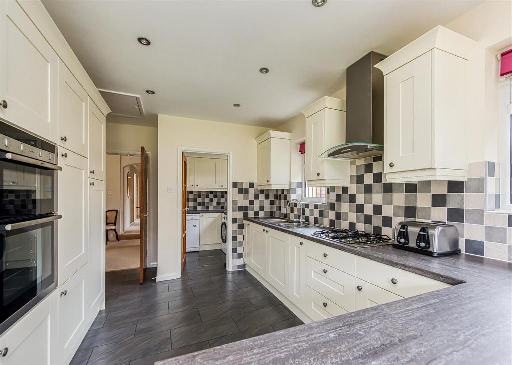 4 Ashfield Road Kitchen A.jpg