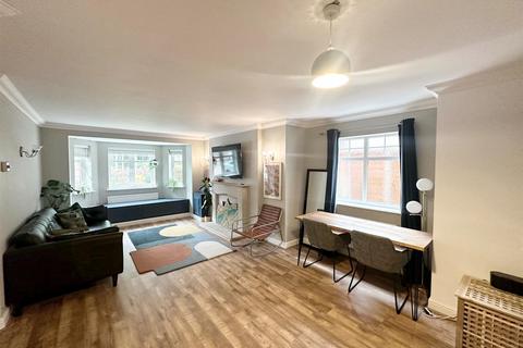 2 bedroom apartment for sale, Ryknild Drive, Streetly, Sutton Coldfield