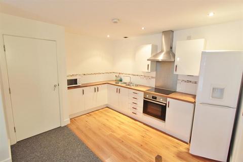 2 bedroom flat to rent, Smithfield Apartments, Rockingham Street, Sheffield, S1 4EY