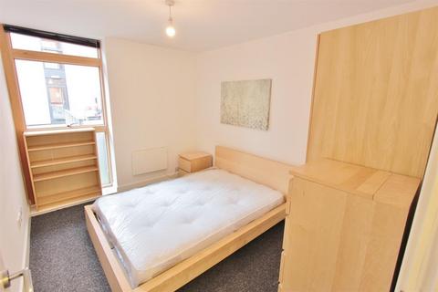 2 bedroom flat to rent, Smithfield Apartments, Rockingham Street, Sheffield, S1 4EY