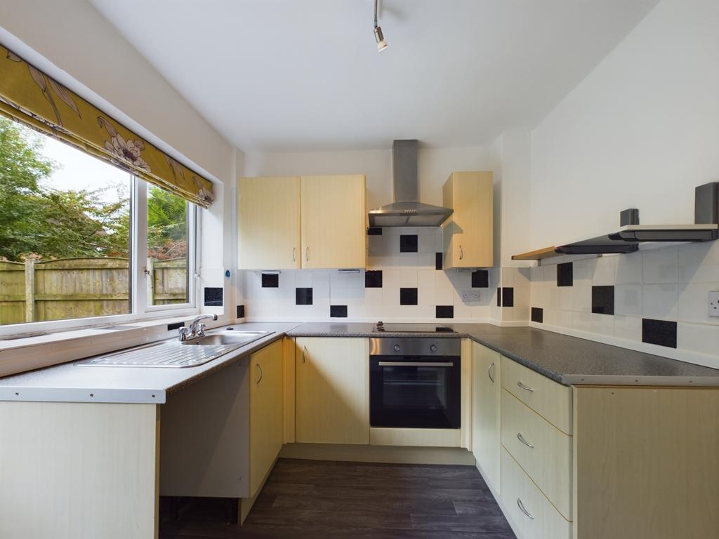 32 Douglas Road (6)