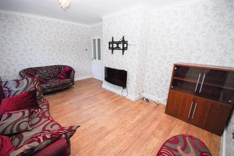 3 bedroom semi-detached house for sale, Scafell Drive, Kenton