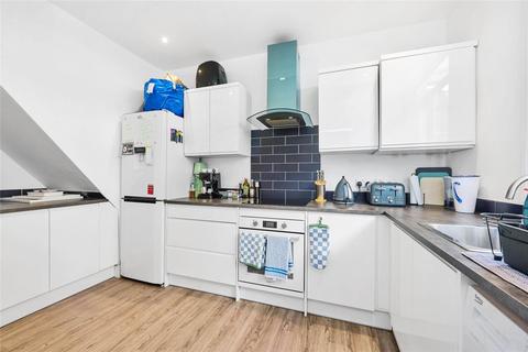 2 bedroom terraced house for sale, Welham Road, Furzedown, SW16