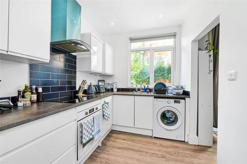 2 bedroom terraced house for sale, Welham Road, Furzedown, SW16