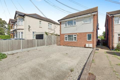53 Castle Lane, Benfleet, SS7 2AL