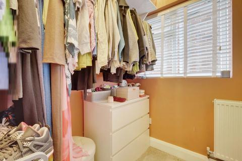53 Castle Lane, Benfleet, SS7 2AL