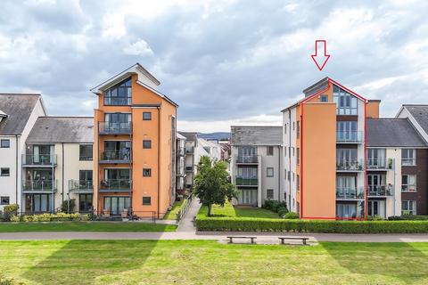 2 bedroom penthouse for sale, Kittiwake Drive, Portishead, Bristol, Somerset, BS20