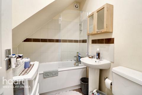 1 bedroom maisonette for sale, North Avenue, SOUTHEND-ON-SEA