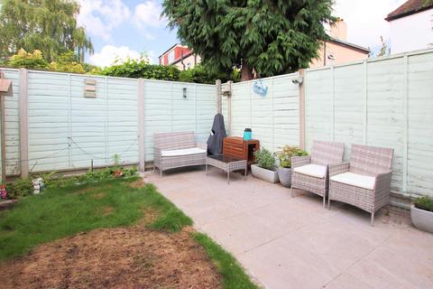 2 bedroom maisonette for sale, Spring Park Road, Shirley