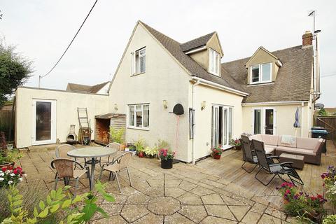 4 bedroom detached house for sale, New Road, Long Hanborough, OX29