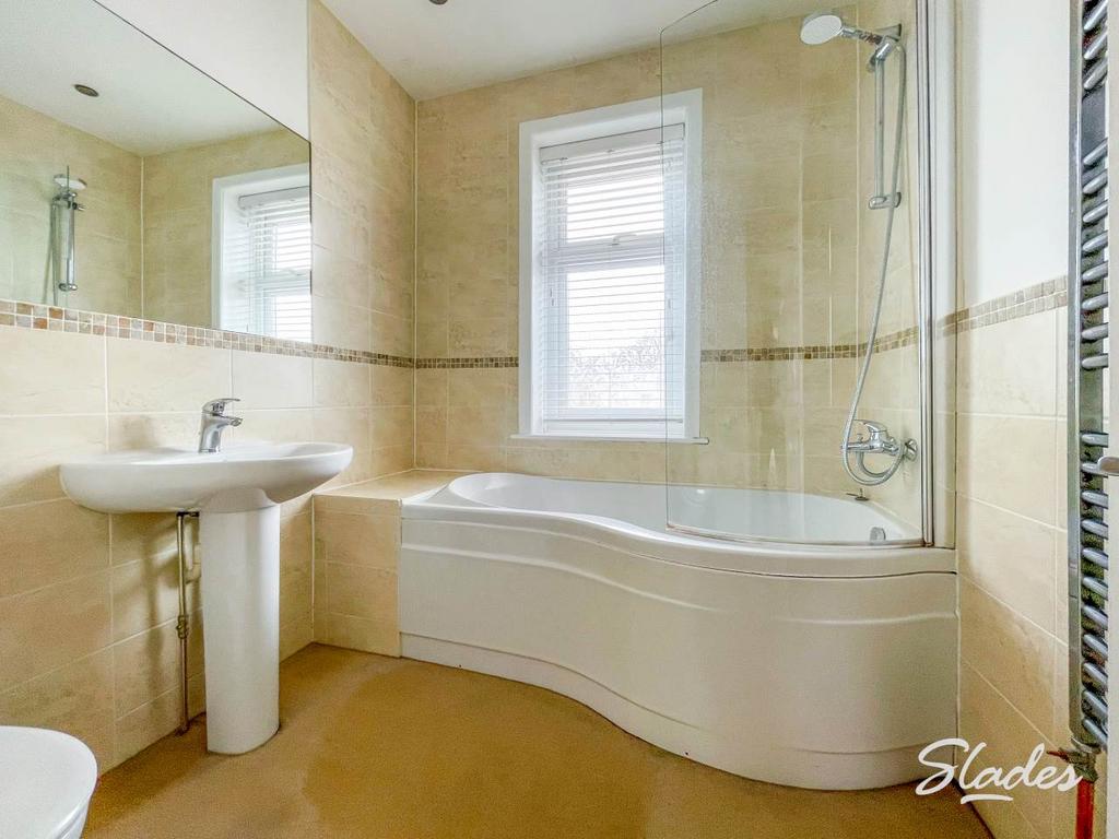 29 burleigh bathroom