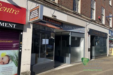 Retail property (high street) to rent, High Wycombe HP11