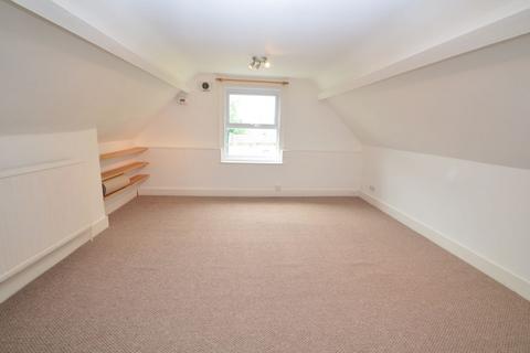 2 bedroom flat to rent, Hamlet Road, Crystal Palace SE19