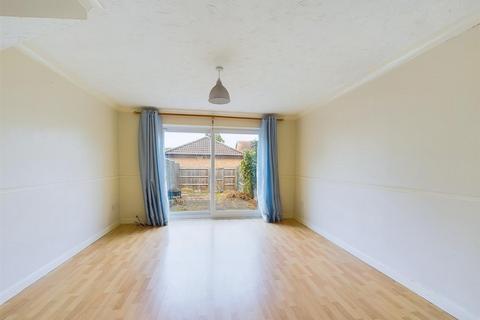 2 bedroom terraced house for sale, Lisbon Road, Dereham