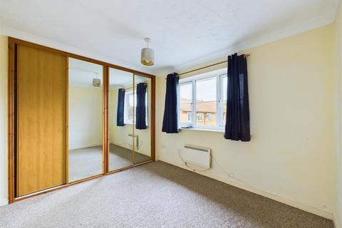 2 bedroom terraced house for sale, Lisbon Road, Dereham