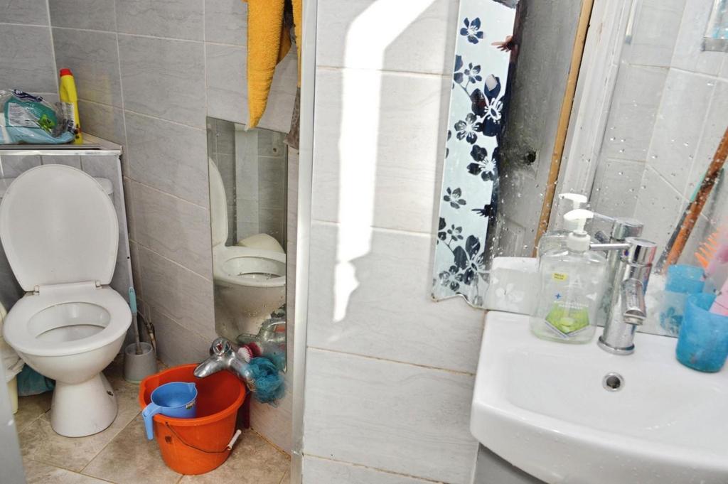Guest WC