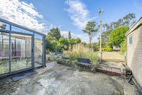 39 Eltham Palace Road, London, SE9 5LU