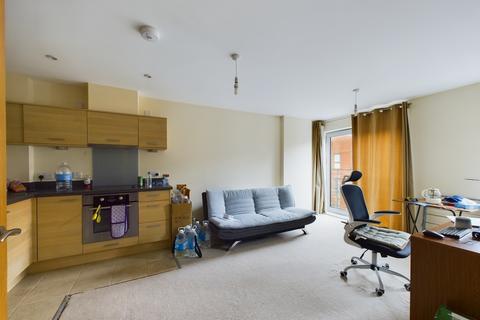 1 bedroom flat for sale, Cross Street, Portsmouth PO1