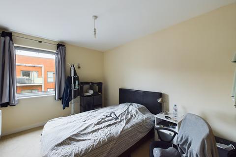 1 bedroom flat for sale, Cross Street, Portsmouth PO1