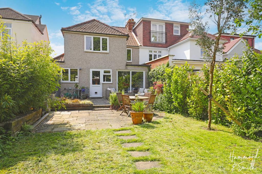 Tower Road, Epping CM16 4 bed semidetached house for sale £780,000