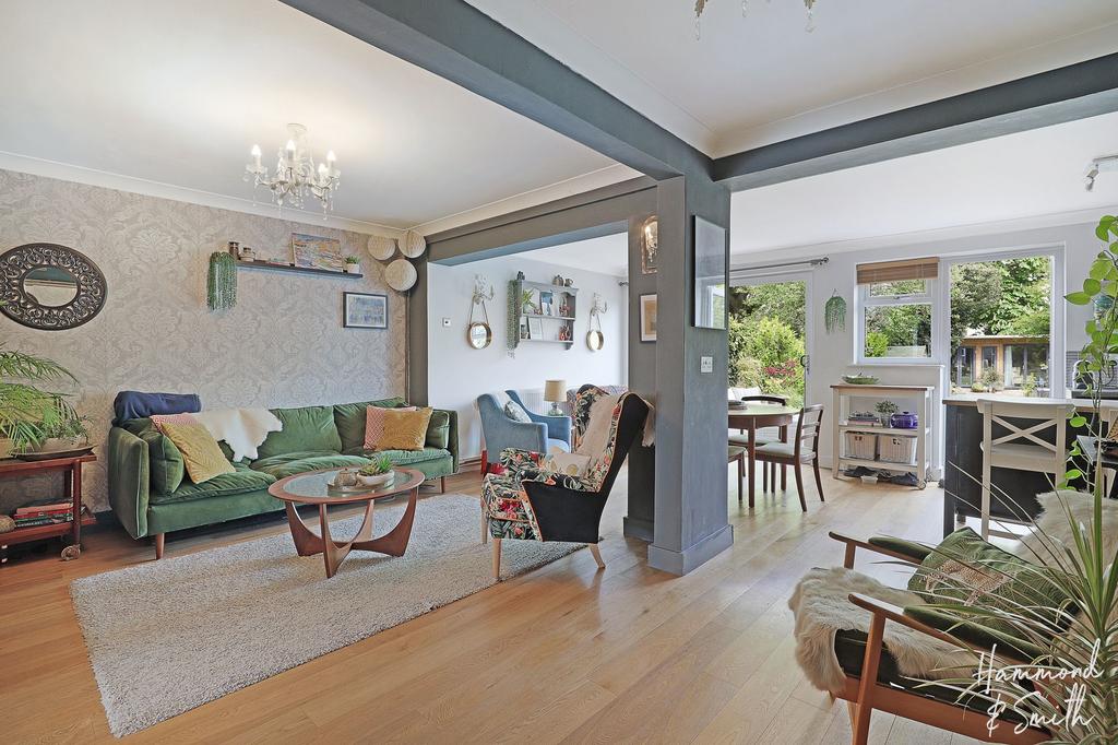 Tower Road, Epping CM16 4 bed semidetached house for sale £780,000