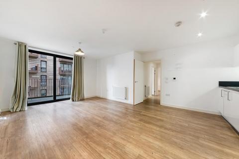 2 bedroom apartment for sale, Kingfisher Hights, Royal Wharf, E16